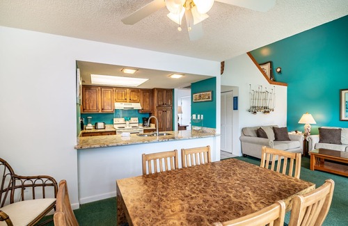 Litchfield by the Sea House | Heron Marsh 86 in Litchfield By the Sea, steps away from the pool and beach