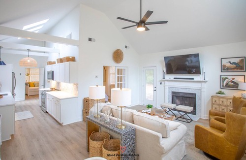 Savannah House | Heron's Nest on Wilmington Island, Free Tybee Parking Pass!