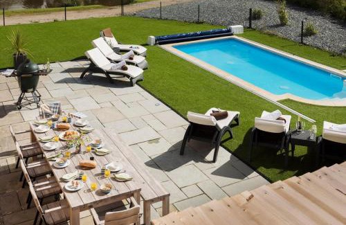 Winnard's Perch Resort | Herons House Sleeps 12, heated Pool, hot tub, sauna, games room 5 Star!
