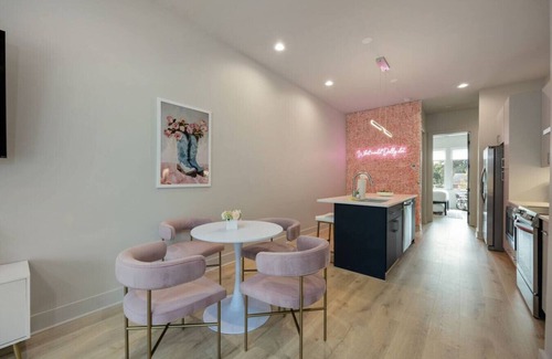 Radnor House | Hey, Nashville! & Dolly & Denim - Dual Townhomes