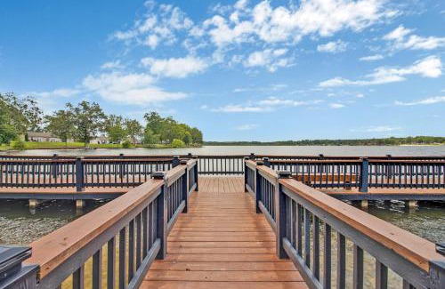 Lake Tansi Apartment | Hiawatha West Lake Tansi