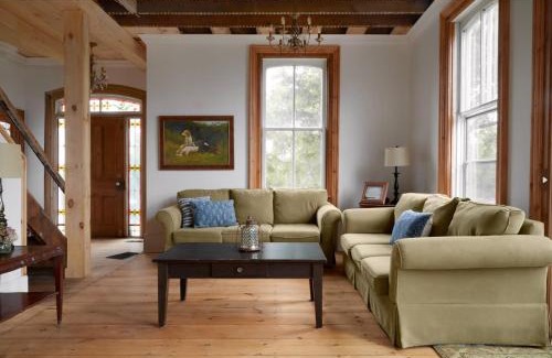 Milford House | Hicks Holme - Beach Front Victorian