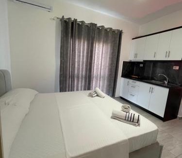 Ksamil Apartment | Hida House