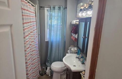 Manchester House | Hidden and comfortable home away from home