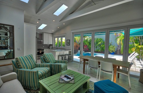 Uptown - Upper Duval House | Hidden away near the Southernmost Point, Louisa's Hideaway is it!