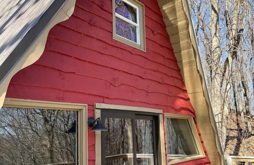 Boone House | Hidden Cabin - Amazing A-Frame Boone