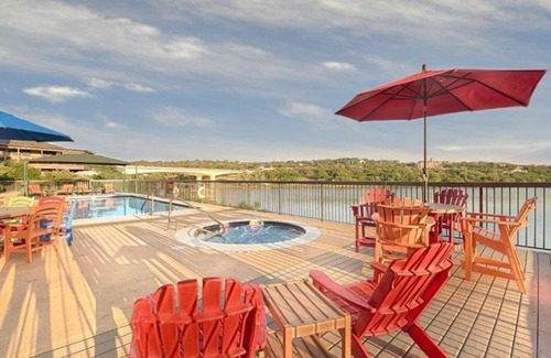 Marble Falls Hotel | Hidden Falls Inn