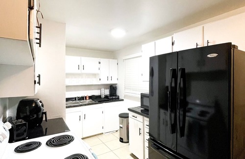 Winston - Salem House | Hidden GEM 1 king bed &2 queens