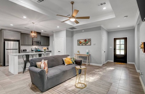 Beaumont House | Hidden Gem Chef Kit Wheelchair Acc Free Parking!