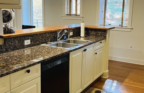 Asheville Condo | Hidden Gem: Historic Luxury Stay in Biltmore Village.