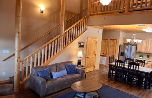 Gruene Apartment | Hidden Gem Luxury Condo nestled in Gruene- A16