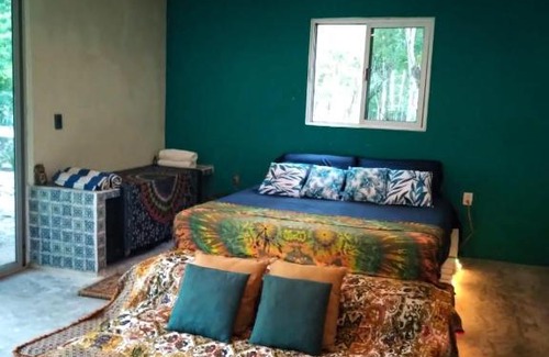 Soliman Bay Cabin | Hidden Oasis Jungle