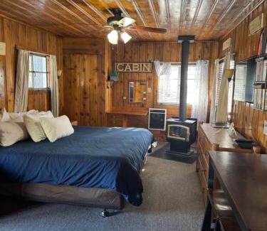 Pinetop-Lakeside Other | Hidden Rest Cabins and Resort