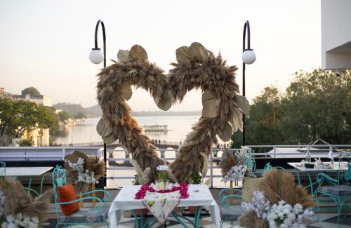 Lake Swaroop Sagar Hotel | Hide-In Udaipur - A Lake View Boutique Hotel