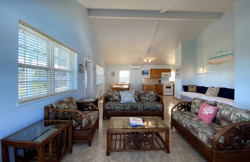 George Town Hotel | Hideaways Exuma