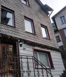 Monschau Hotel | HIER & JETZT in Monschau City