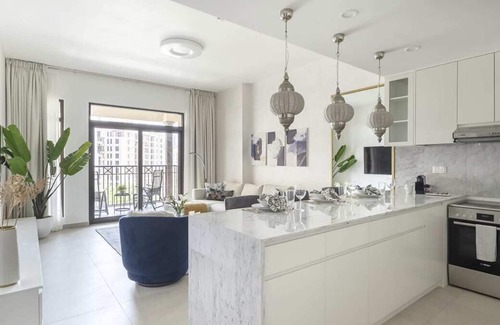 Umm Suqeim 3 Apartment | High-end 1BR with Pool Views in Madinat Jumeirah!