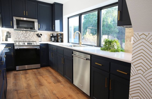 Oakhurst House | High End A-Frame - Hot tub - Awesome Views - Yosemite - Bass Lake - EV Charger