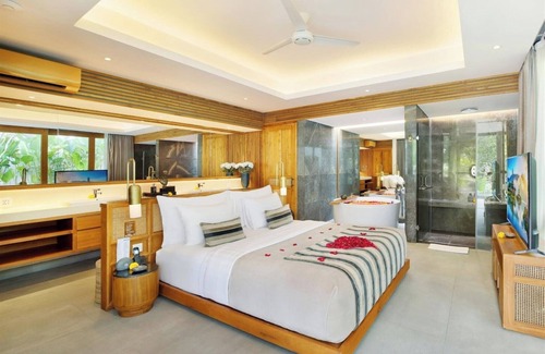 Ubud City-Centre Resort | High End, Experience One Bedroom Pool Villa - Ubud