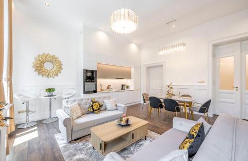 Palace District Apartment | High-end Luxurious Quentin Residence in the Heart of Budapest