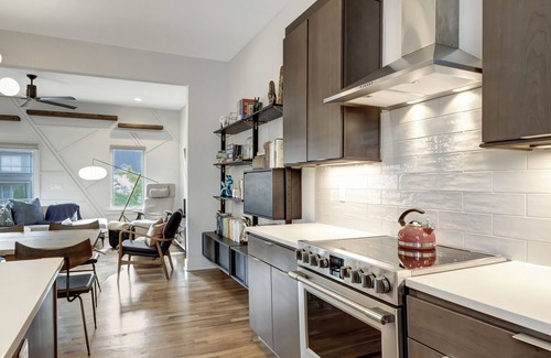 Urbandale Nations House | High-End Modern Home: Mid-Century Style: 3 Bed, 3.5 Bath, Garage, GREAT LOCATION