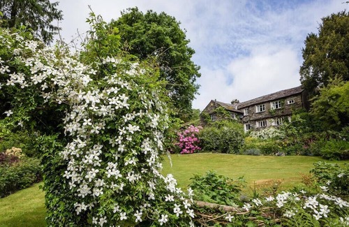Troutbeck Cottage | HIGH FOLD, romantic, with a garden in Ambleside