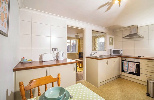 Exeter Cottage | High Meadow is a great base to explore Devon or visit Exeter.