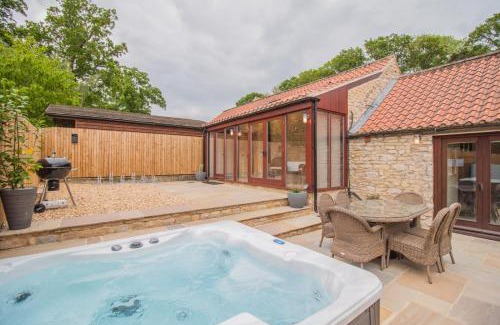 Pickering House | High Oaks Grange - Cottages