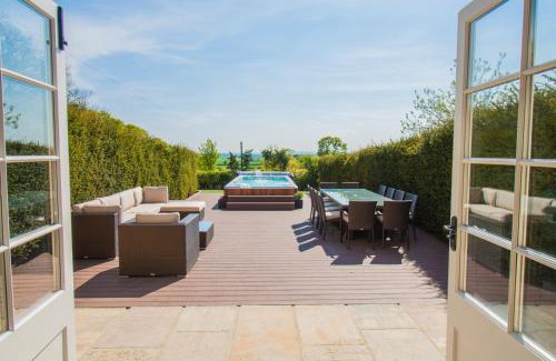 Pickering House | High Oaks Grange - Cottages
