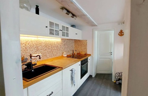 Greifswald House | High-quality fisherman's cottage with terrace and barbecue