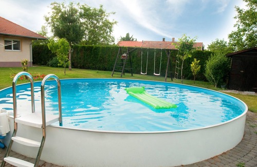 Balatonbereny House | High quality house "Sunshine" for 6 persons, lake 1000m, pool, air conditioning