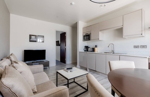 Royal Borough of Kensington and Chelsea Apartment | High Street Kensington Apartments