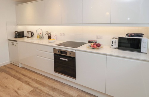 Cowes Cottage | High Tide