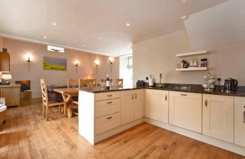South Charlton House | High Tide