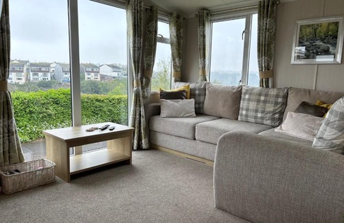 Paignton House | High View