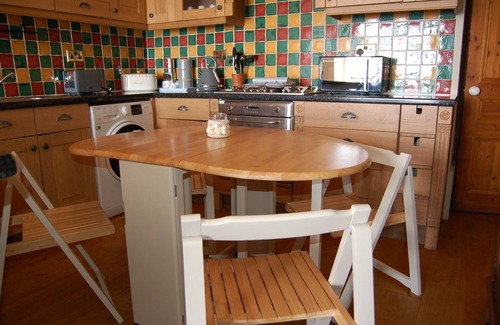 Barmouth Apartment | High View Studio with terrace & sea views