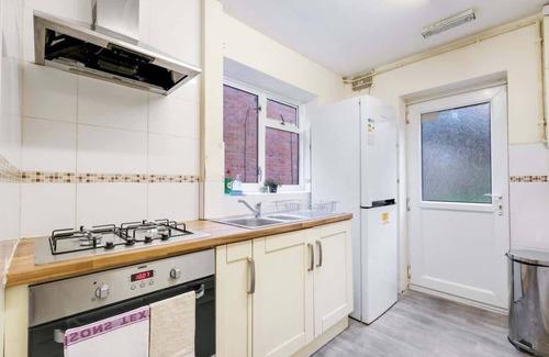High Wycombe House | High Wycombe Home Free Parking Free WiFi Garden