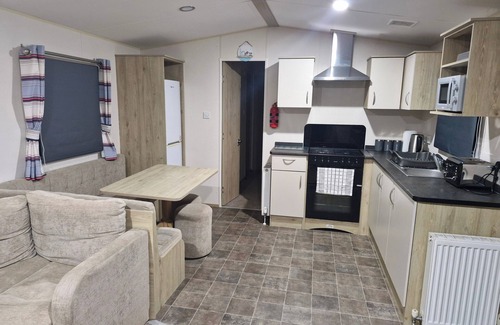 Clacton-on-Sea Ski Chalet | Highfield Grange Holiday Park