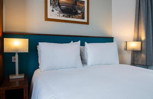 Middlesbrough Hotel | Highfield Hotel By Greene King Inn