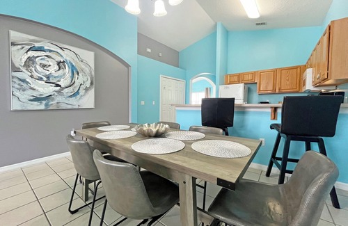 Highgate Park House | Highgate Haven - Bright pool home with games room in gated community