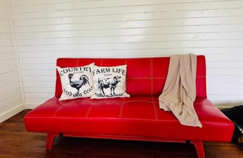 Kooroongarra House | Highland Cattle Farm Stay at Elveden by Narraburra