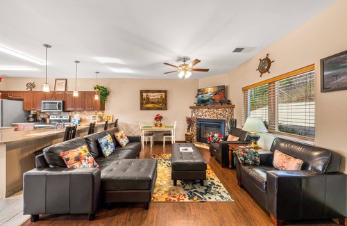Chalet Village North Condo | Highland Village D202 | 2 Bed, 2 Bath