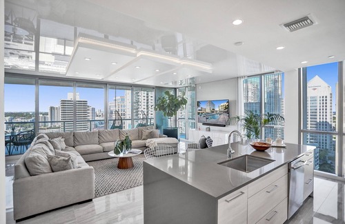 Downtown Fort Lauderdale Condo | Highrise views of Las Olas, ocean and River Walk. 2 Miles from beach!