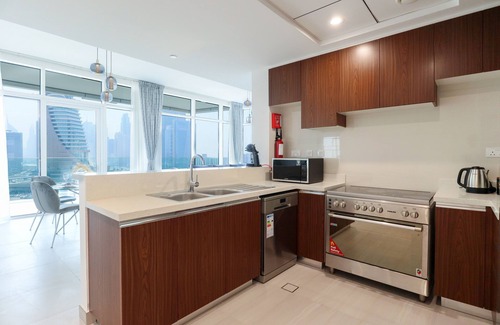 Bur Dubai Apartment | HiGuests - Park Gate Residence Tower C