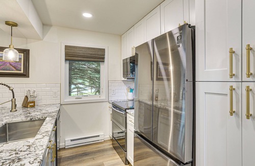 Edwards Condo | Hike, Ski & Golf: Fully Renovated Edwards Townhome