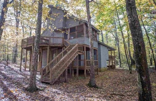 Nellysford House | Hiker’s paradise! Come relax this summer!