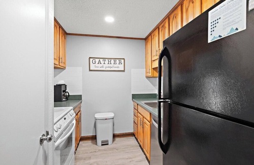 Sugar Mountain Condo | Hiking Trails, King Bed, View, Recently Renovated