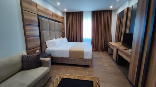 Golem Hotel | Hilal Palace - Halal