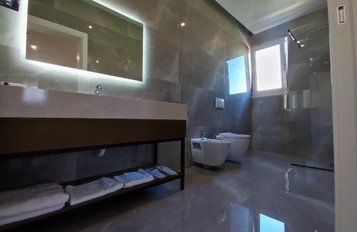 Golem Hotel | Hilal Palace - Halal