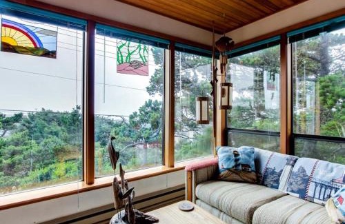 Newport House | Hill Villa